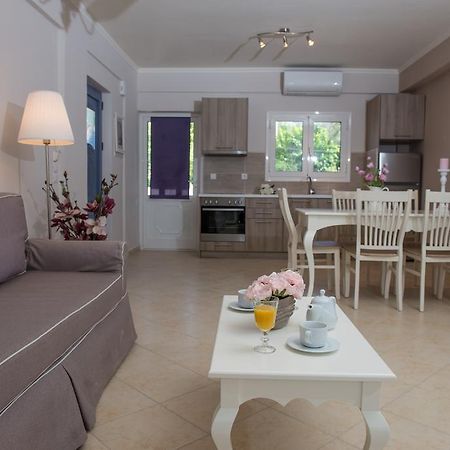 ניקיאנה Elodia Apartments מראה חיצוני תמונה