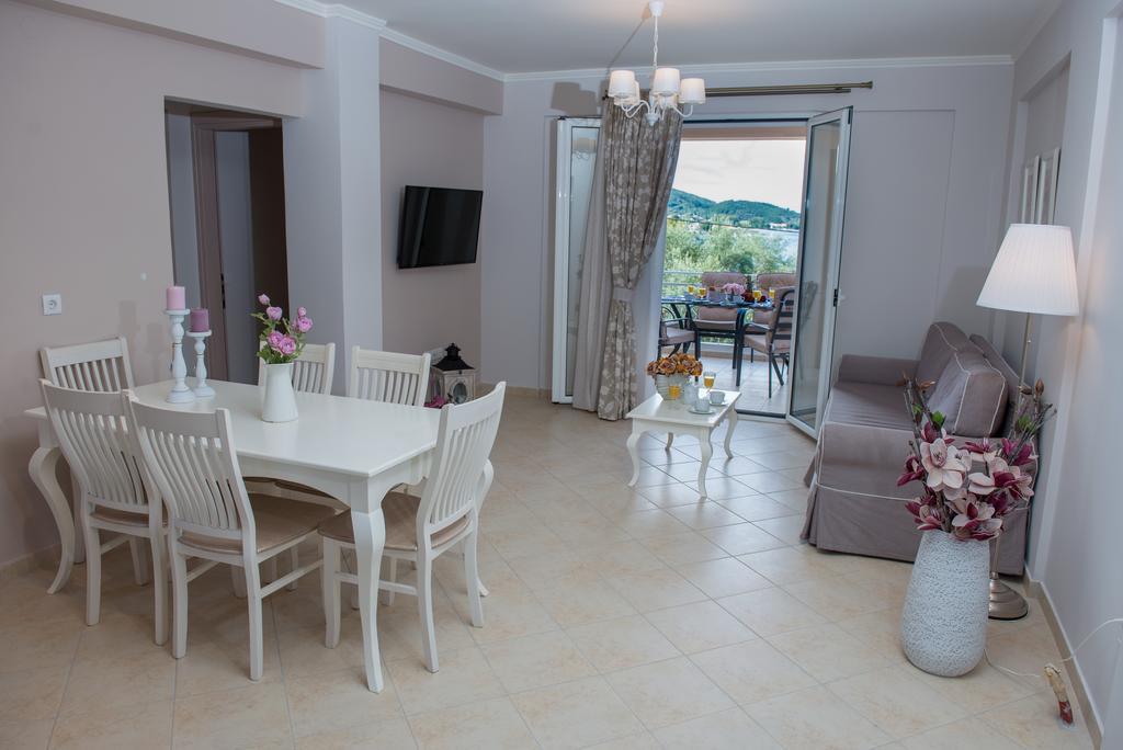 ניקיאנה Elodia Apartments מראה חיצוני תמונה