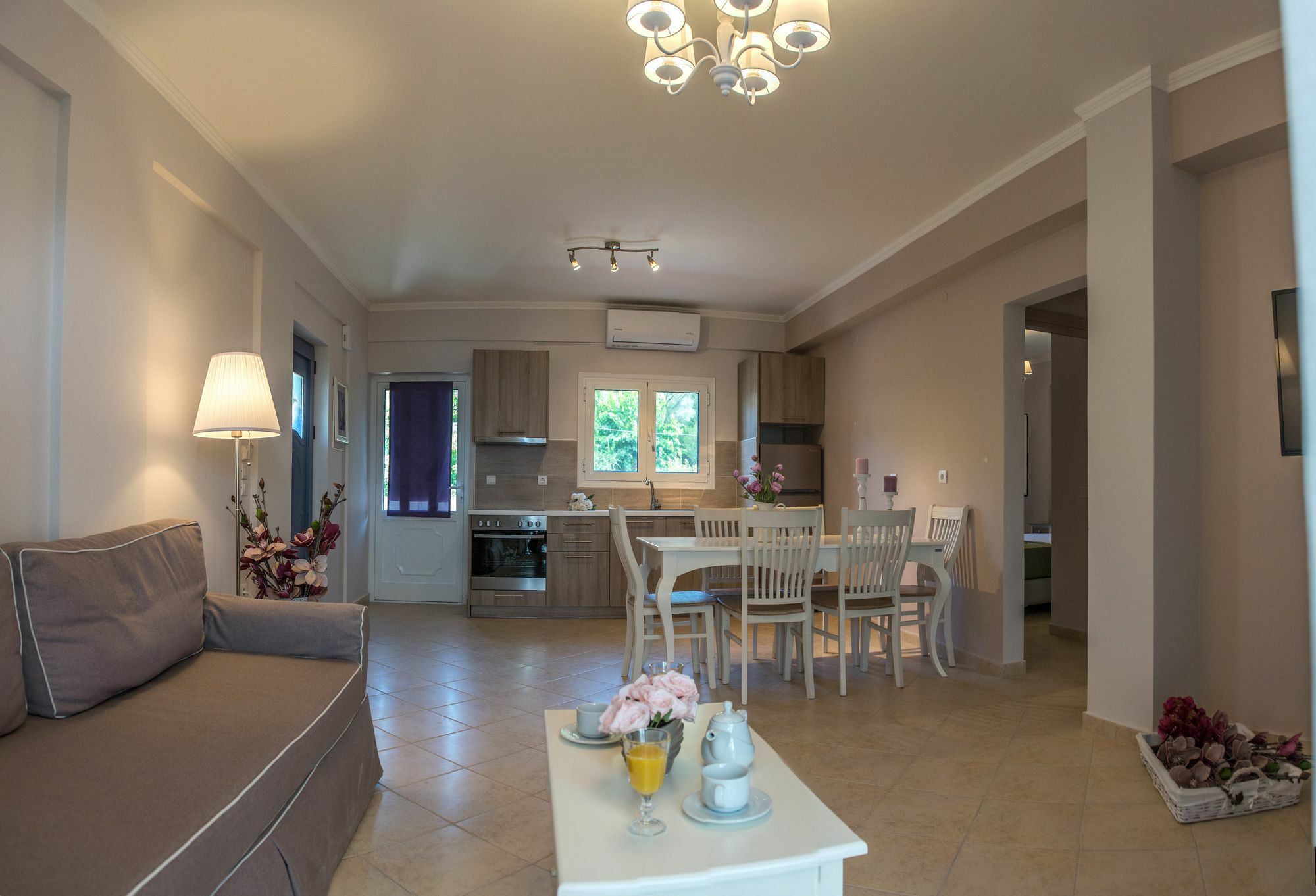 ניקיאנה Elodia Apartments מראה חיצוני תמונה